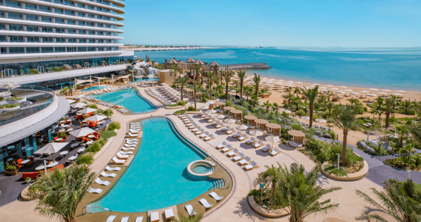 Luxurious Poolside Hotel Qatar
