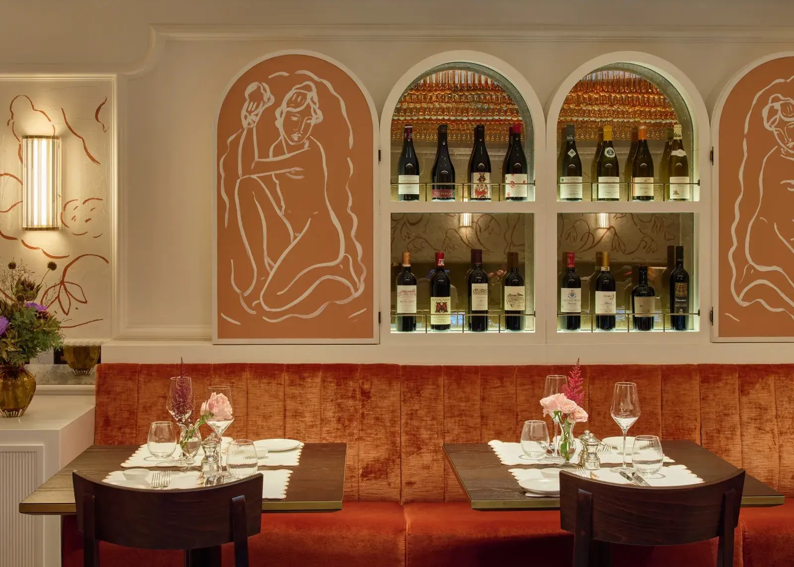 The Sloane Club copy