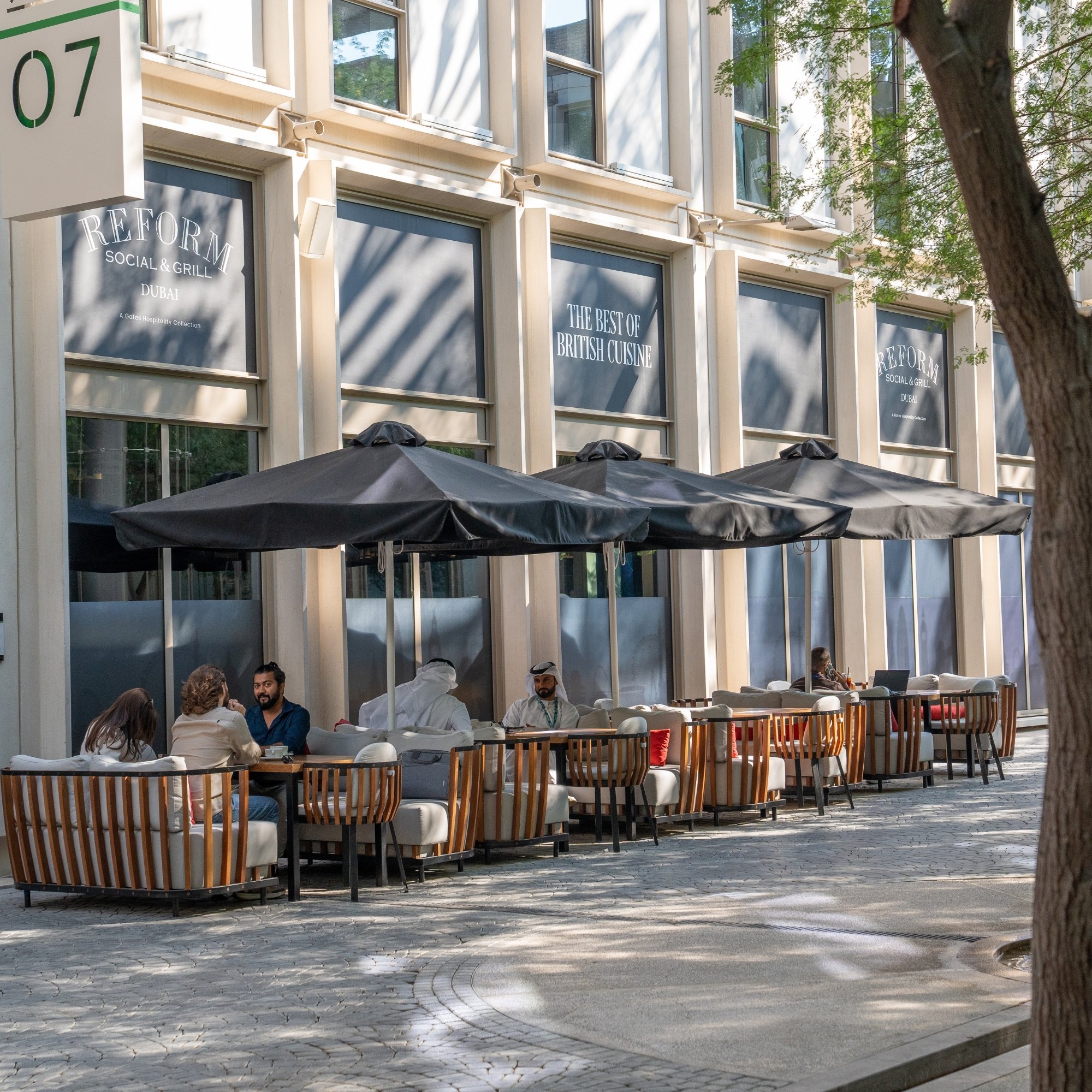 reform-social-grill-dubai-outdoor-dining.jpg