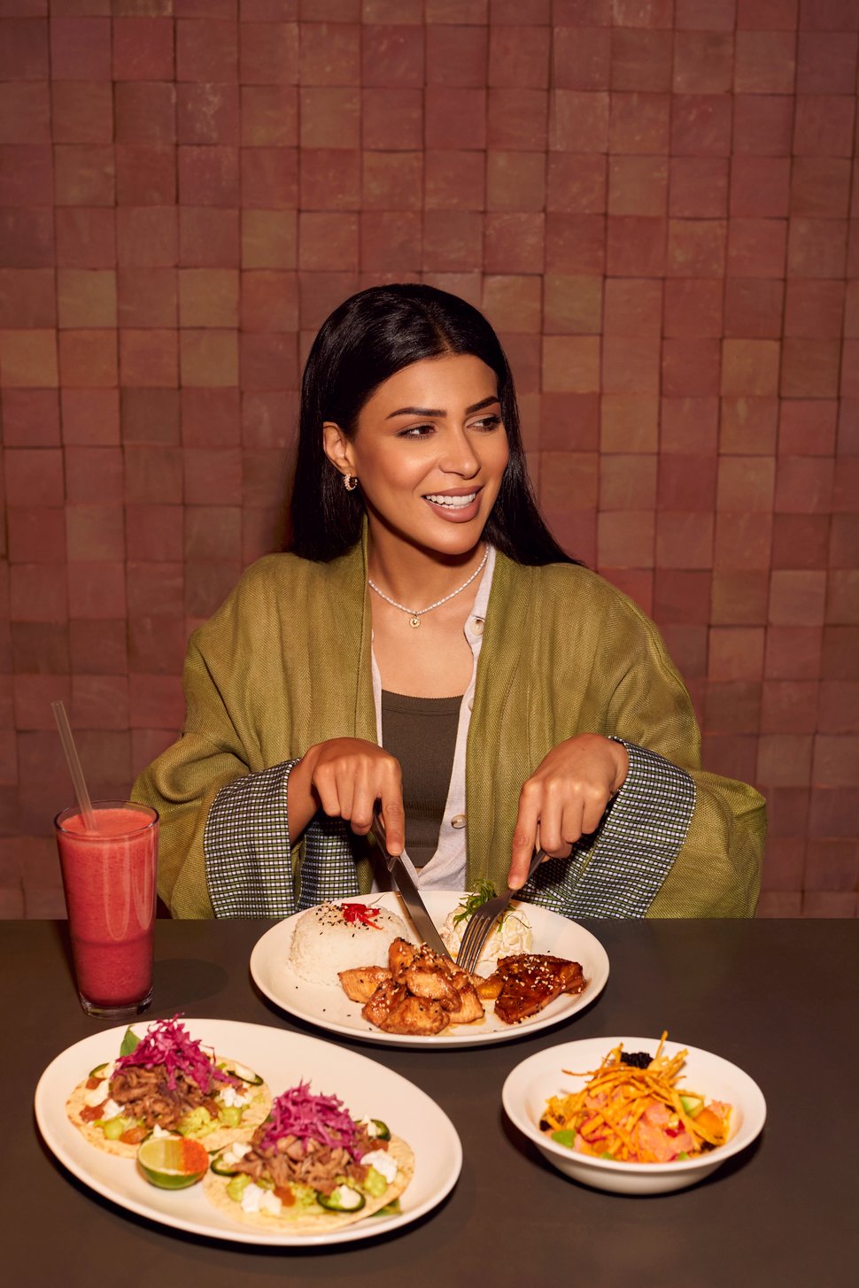 tgp-international-modern-dining-experience-saudi-female-guest.jpg