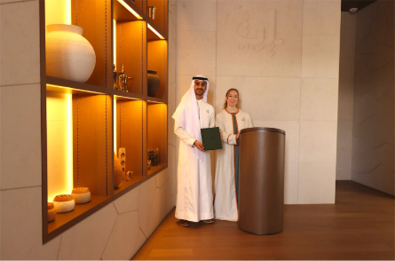 entrance to restaurant and cafe